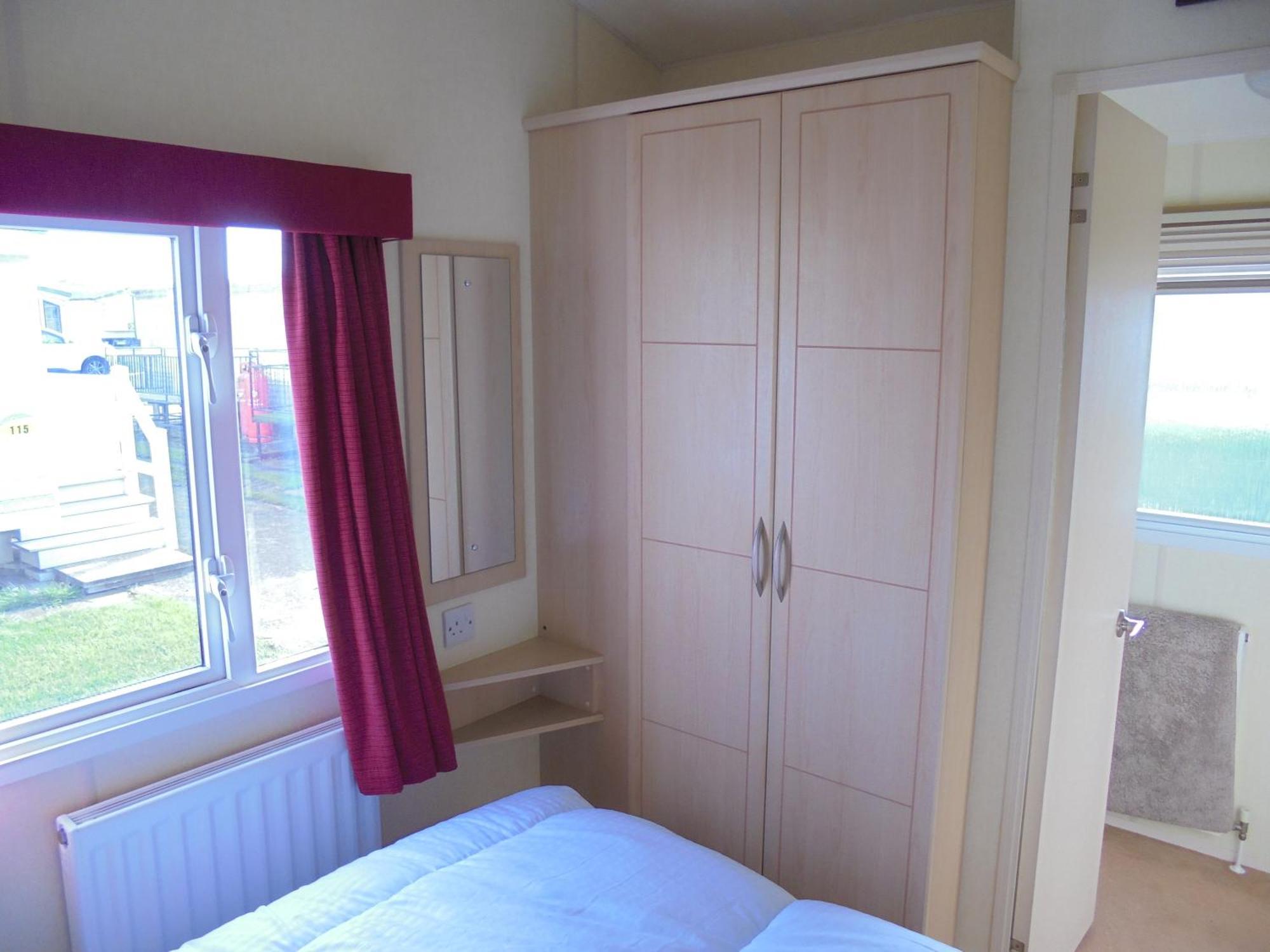 Sealands Everglade Ii:- 6 Berth, Central Heated Access To The Beach Инголдмелс Экстерьер фото